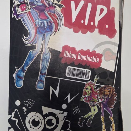 Abbey Bominable Music Festival VIM Backstage Pass Monster High doll like new