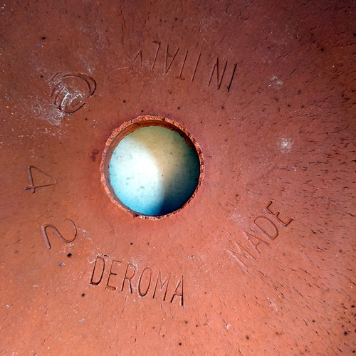 Πήλινες γλάστρες DeRoma καινούργιες, σετ 4 τεμαχίων, διαμέτρων 46cm & 42cm