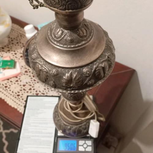 Silver lamp 950 grams like new