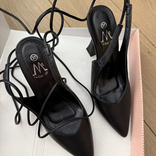 Bozikis pumps size 37, black