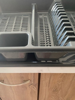 Dish rack and glass holder like new