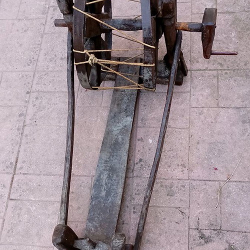 Antique tsikrik used, suitable for decoration or museum