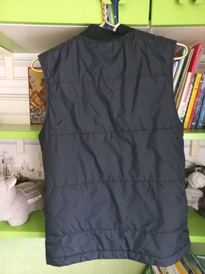 Adidas vest used for boys 12 years, size 152 cm, black