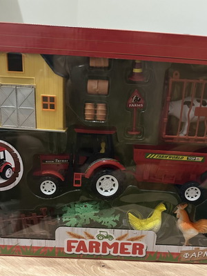 Farmer playset for kids 3+