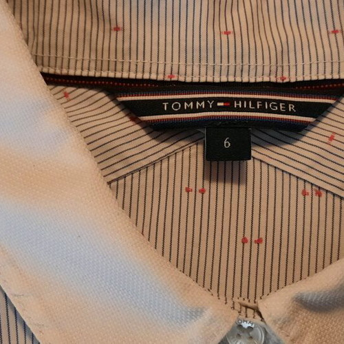 Tommy Hilfiger women's shirt striped with fuchsia spot, size 6, like new