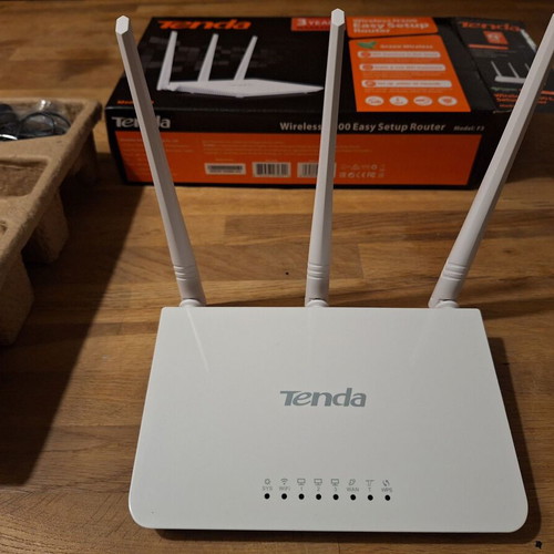 Tenda F3 Router Repeater new