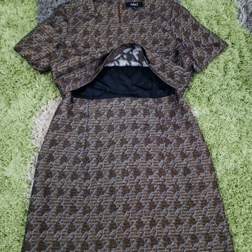 A&G UK dress brown and gold size M like new
