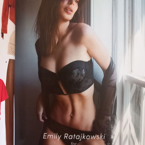 Elle magazine December 2024 issue 431 new