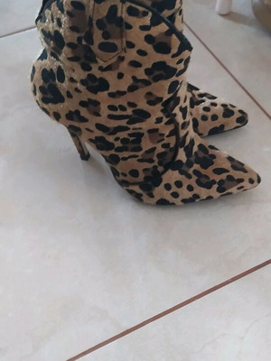 Alessandra Paggioti δερμάτινα cowboy μποτάκια ankle boots 39 καινούργια