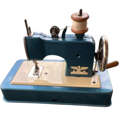 Casige miniature sewing machine used, vintage blue hammered
