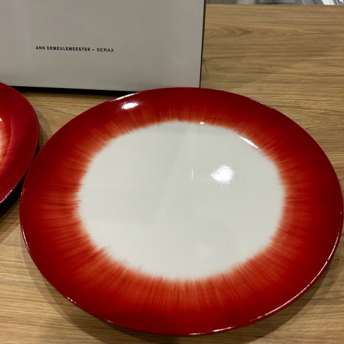 Set of 2 porcelain plates 28 cm Demeulemeester by Serax in luxury box