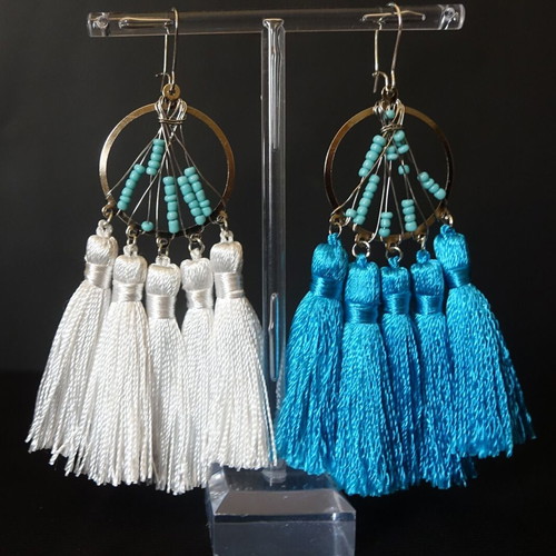 Tassel earrings new, white and turquoise