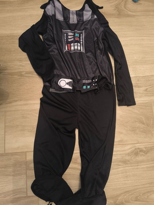 Αποκριάτικη στολή Star wars σαν καινούργιο για 7-8 ετών με ζώνη