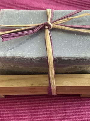 Wooden soap dish with large aromatic soap new
