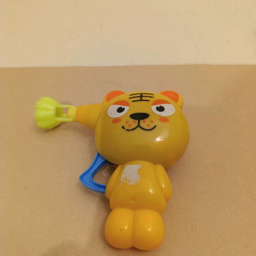 Bubble Gun Like New