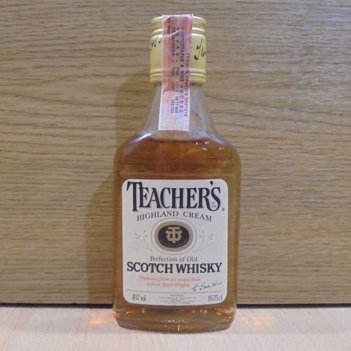 Teacher's Scotch Whisky old sealed bottle 187.5ml like new