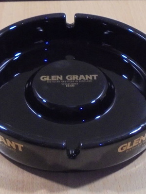 Glen Grant scotch whisky διαφημιστικό κεραμικό τασάκι δεκαετίας '90 καινούργιο