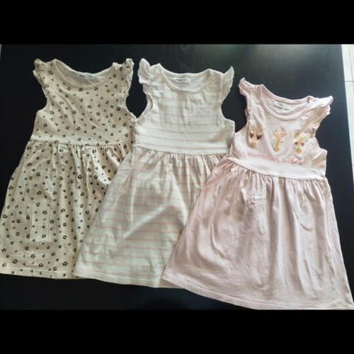 Girls' dresses used, size 110 cm, multicolor, pack or single