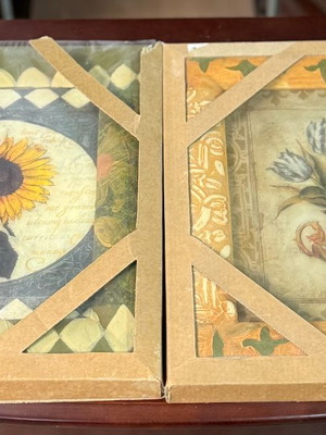 Picture frames new for decoration in various sizes and materials