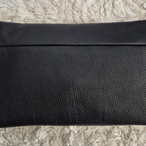 KEM Leather Envelope Crossbody Bag like new, black