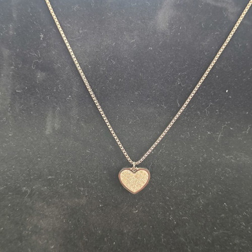 Heart Necklace with Sparkling Crystals Rose Gold