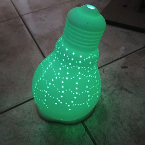 Ceramic color-changing table lamp like new