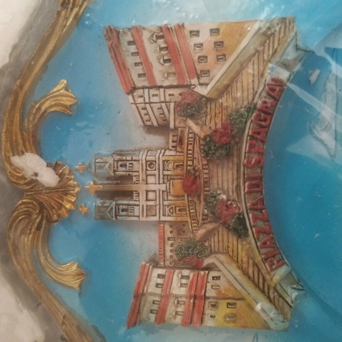 Decorative souvenir plate from Rome with embossed landmarks, new