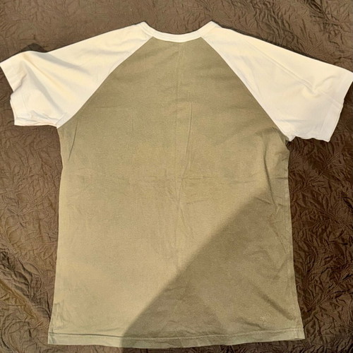 Hema T-shirt in very good condition, size L, white and beige