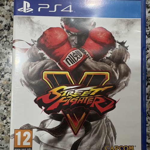 Street Fighter V PS4 game like new