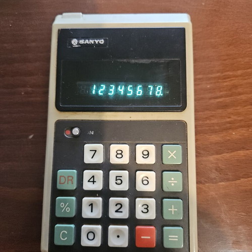 Sanyo 1976 calculator used, fully functional