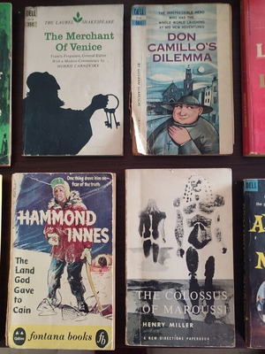 English pocket books used, set of 14, important editions