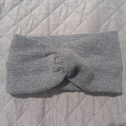 Gray warm headband like new