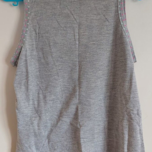 Sleeveless pajama top size 12, like new, grey