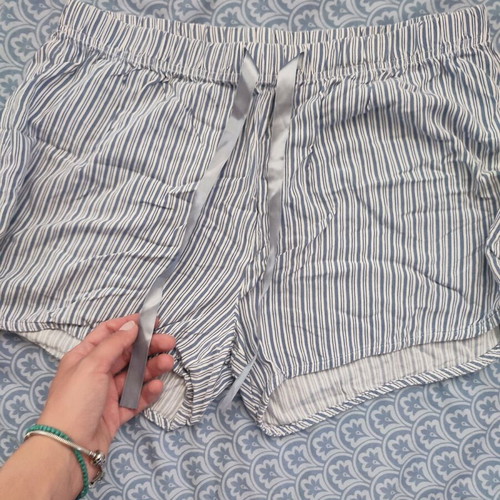 Cotton pajama shorts set like new, 3 pieces with pink polka dot gift