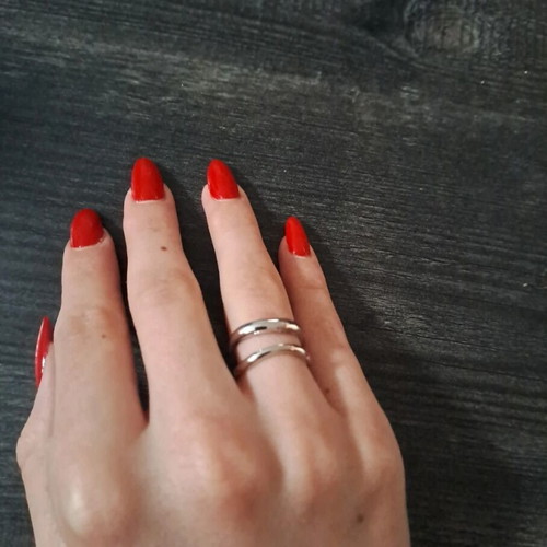 Silver ring brand new in excellent condition