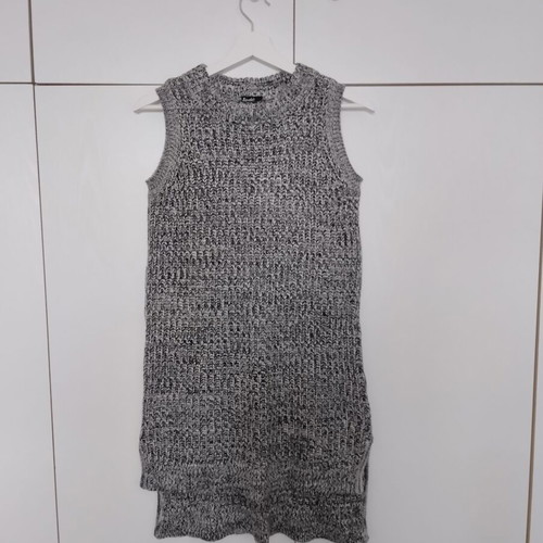 Bardot knitted dress new, in white, grey and black