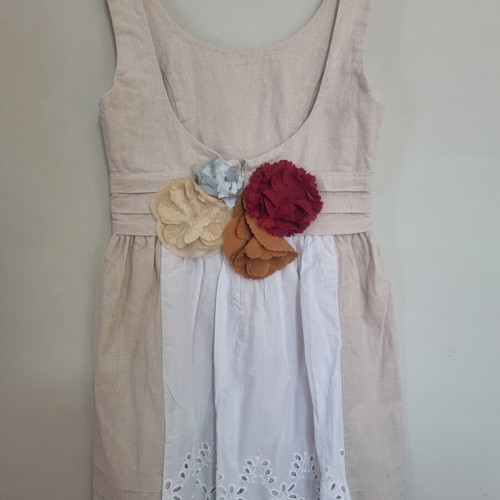 Madame Shoushou dress Small used, nude with floral detail