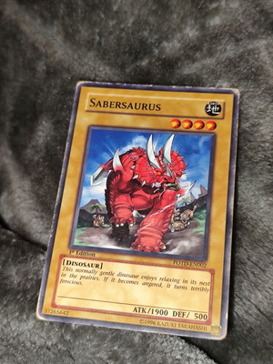 Sabersaurus Yu-Gi-Oh! card like new