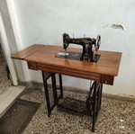 Sewing machine and base like new
