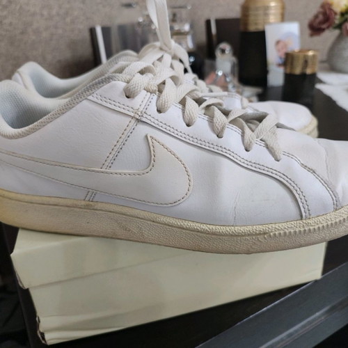 Nike men's athletic shoes used, white, size 42