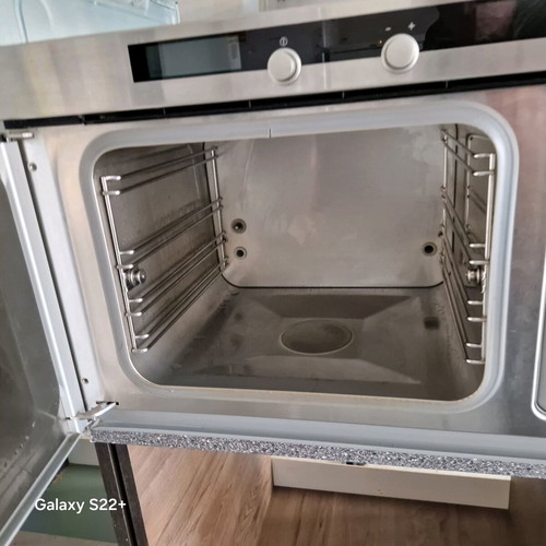 Miele DG2661 Built-in Steam Oven like new