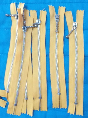 Φερμουάρ 15cm καινούργια, πακέτο 100, κίτρινα