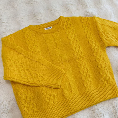 Kids Sweater size 110cm yellow like new