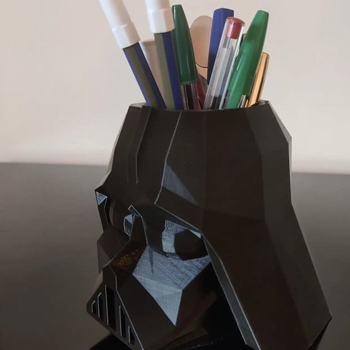 Darthvender pencil holder new from Starwars series