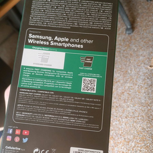 (BULK SALE - 12 ITEMS) Cellularline Wireless Fast Charger Stand