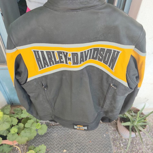 Harley-Davidson Genuine Leather Biker Jacket used