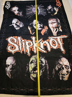 ΜΕΓΑΛΗ ΣΗΜΑΙΑ SLIPKNOT ΜΕ ΚΑΠΕΛΟ 137cmx95cm