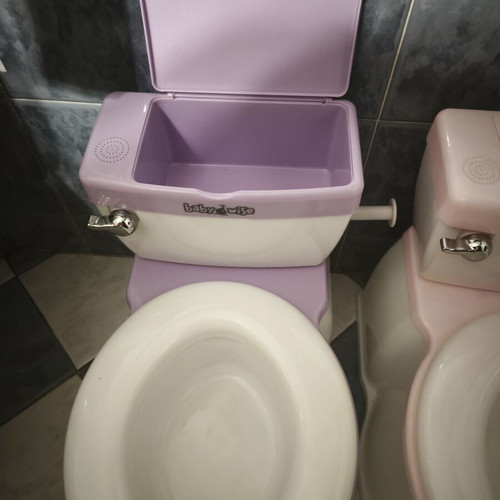 Baby Wise yoyo potty with flush sound and storage