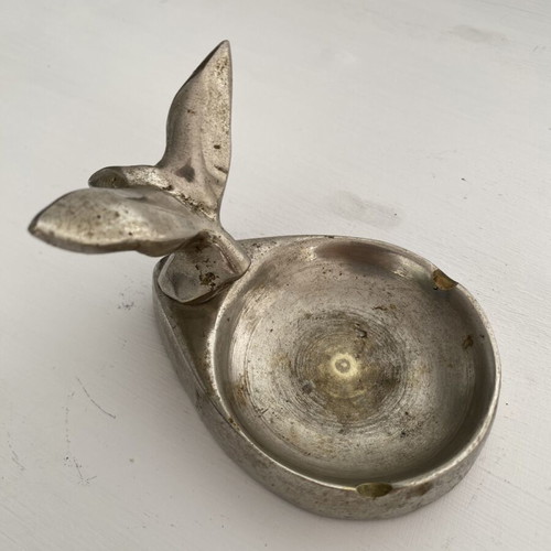 Small brass ashtray like new
