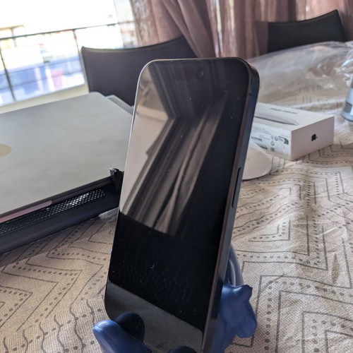 iPhone 15 Pro 256GB Blue with Apple case